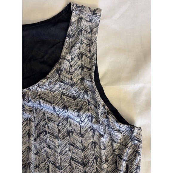 GARNET HILL Pullover Tencel Dress Size Medium Pockets Stretch Sleeveless Casual - Picture 5 of 13